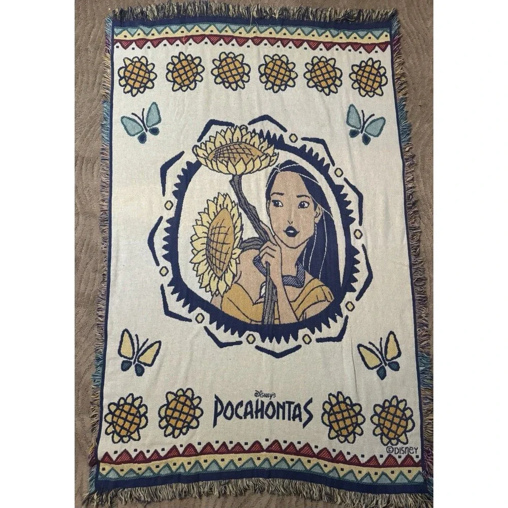 Rare!  Vintage 1990s Beacon Disney Pocahontas Tapestry fringe Throw Blanket